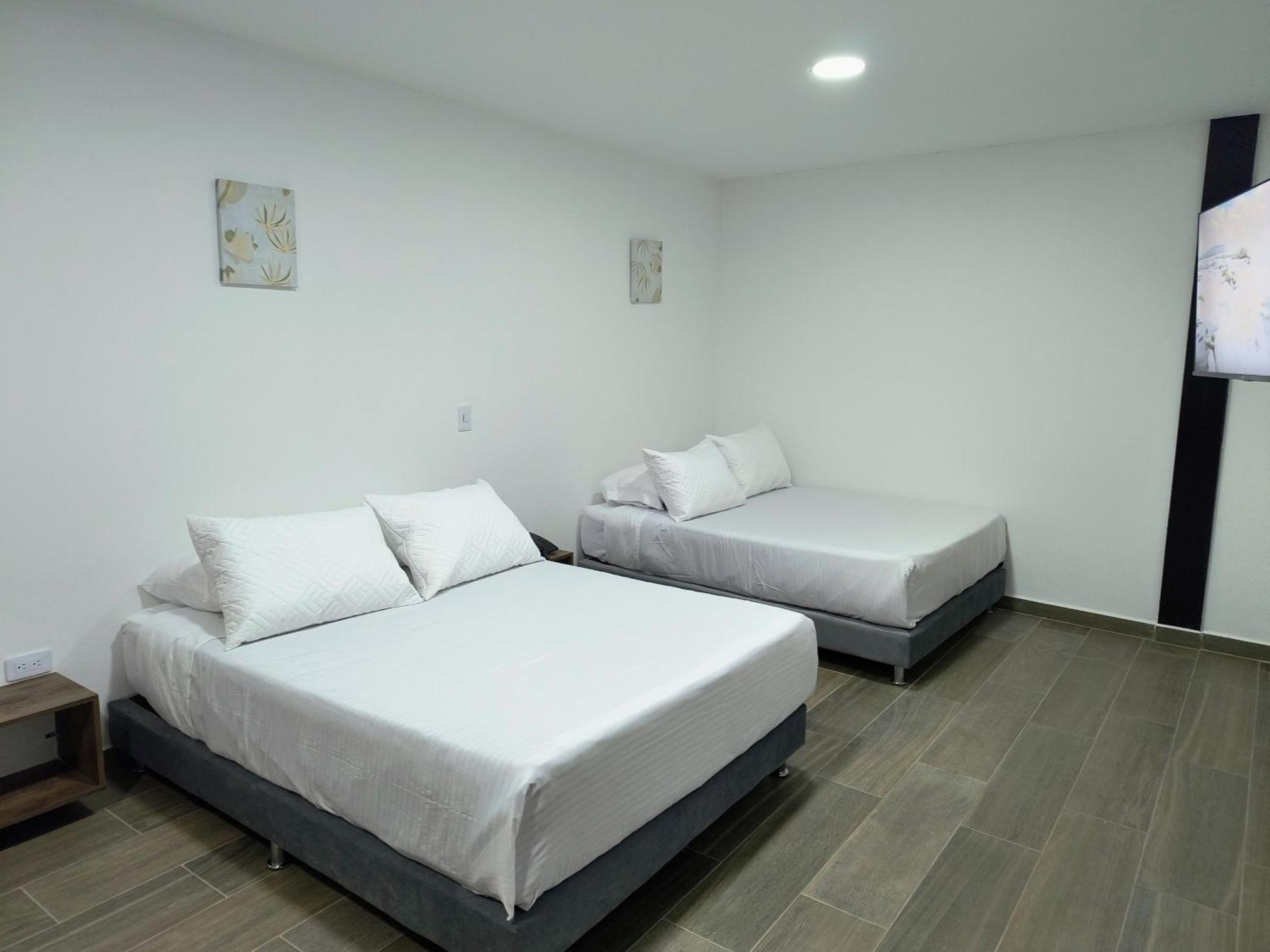 Xliving Host And Rooms, Bogota
